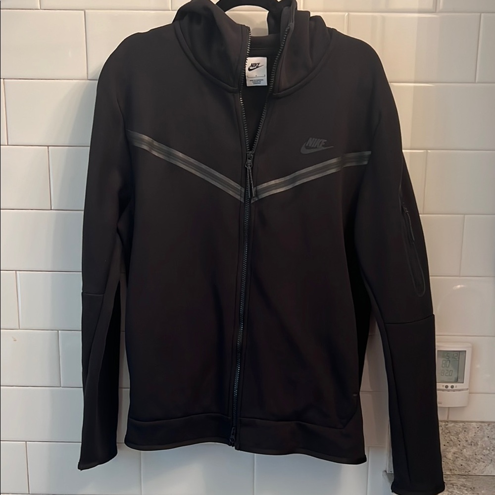 Nike Men's Nike Tech Black Full Zip Hoodie Jacket